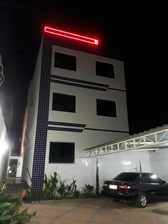 Hotel Lincohn Montes Claros Exteriör bild